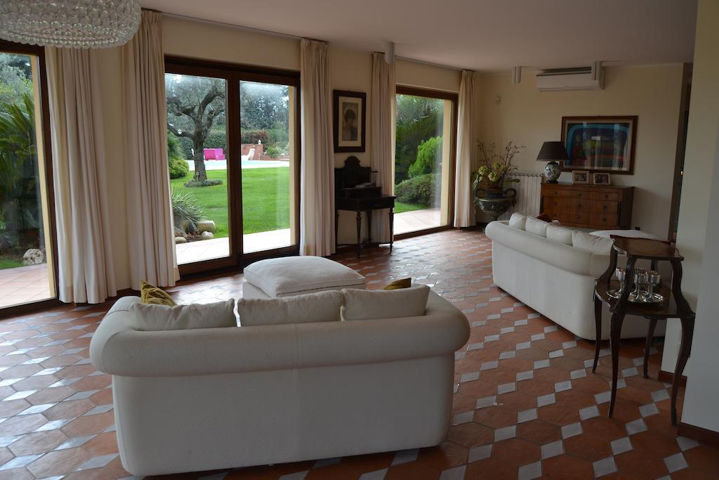 Villa Zagara Luxury Bed And Breakfast Pescara Exterior photo