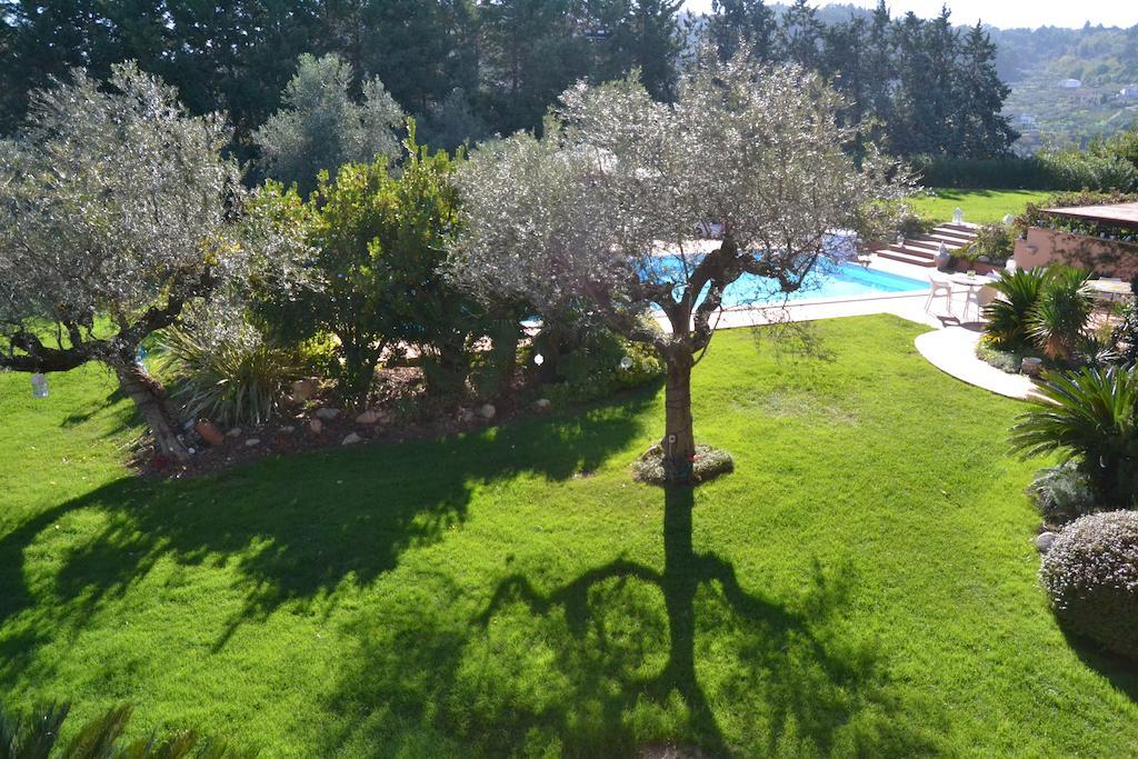 Villa Zagara Luxury Bed And Breakfast Pescara Room photo